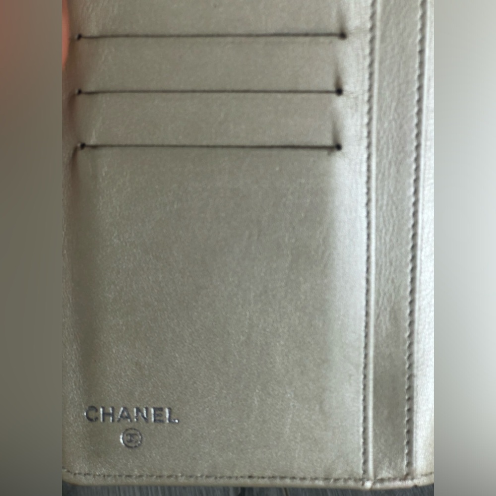 Authentic Chanel Wallet - Picture 14 of 16